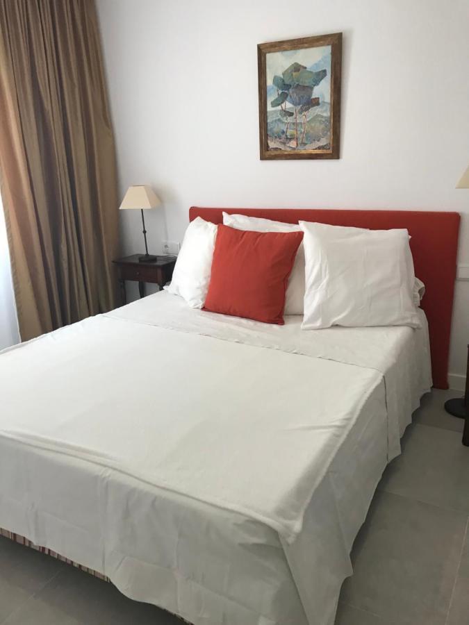 Campagne Luxueuse De Sitges Olivella Exterior foto