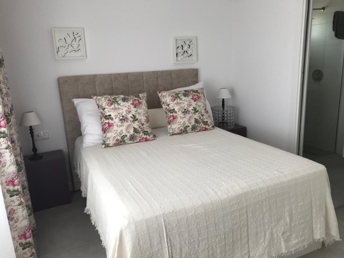 Campagne Luxueuse De Sitges Olivella Exterior foto
