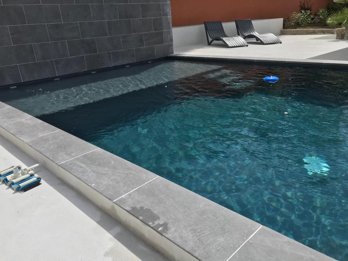 Campagne Luxueuse De Sitges Olivella Exterior foto